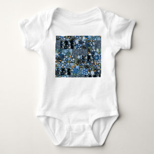 Patchwork Blauwe Bloemen: Naadloze Stof. Romper