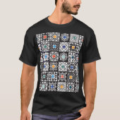 Patchwork Maori: Etnisch tapijtontwerp. T-shirt (Voorkant)