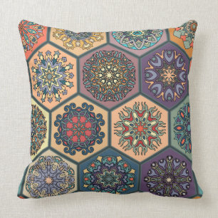  patchwork met floral mandala - elementen kussen