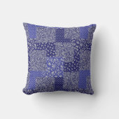 Patchwork Pattern Chintz Shades of Blue Polka Dot Kussen (Voorkant)