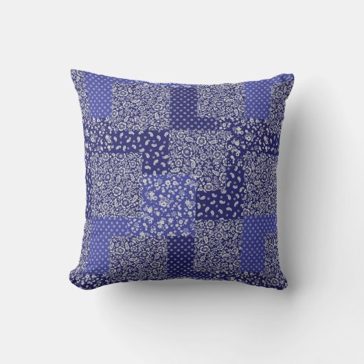 Patchwork Pattern Chintz Shades of Blue Polka Dot Kussen (Voorkant)