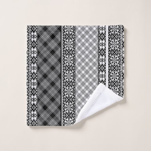 Patchwork rayé noir et blanc avec dentelle (Gant de toilette)