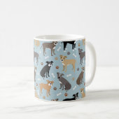 Pâtes Pitbulles et os de café Mug (Devant droit)