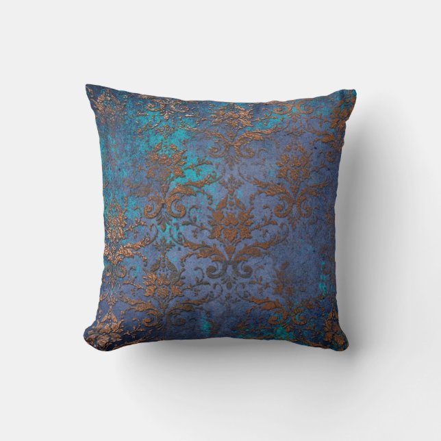 Patina Scroll Work Flowers op Paars Kussen (Voorkant)