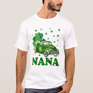Patricks Day Gnome Nana Plaid T-shirt