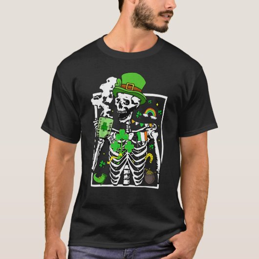 Patrick's Day Skeleton Shamrock Skull Drinking Cof T-shirt (Voorkant)