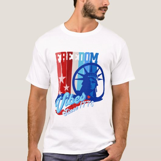 Patriotic Freedom Vibes USA T-Shirt (Devant)