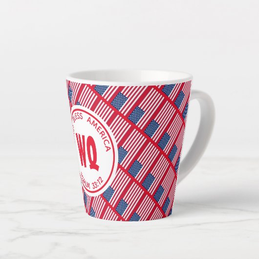 Patriottic USA American Flag Monogram Latte Mok (Rechterhoek)