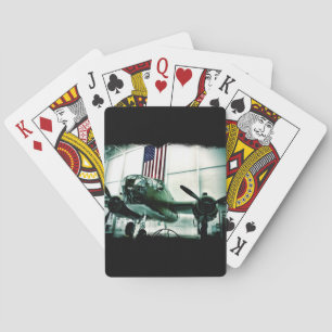 Patriottisch militair WWII-vliegtuig met Amerikaan Pokerkaarten