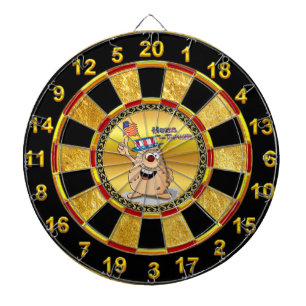 Patriottische aardappel met Amerikaans pet en een Dartbord