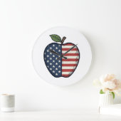Patriottische Apple Vintage Gravure Vector Design_ Grote Klok (Huis)