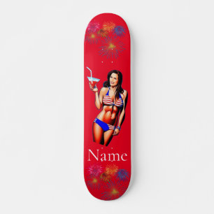 Patriottische Bikini Fitness Model Thunder_Cove Skateboard