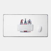 Patriottische Gnome Trio Vintage Vector Ontwerp_1 Bureaumat (Keyboard & Muis)