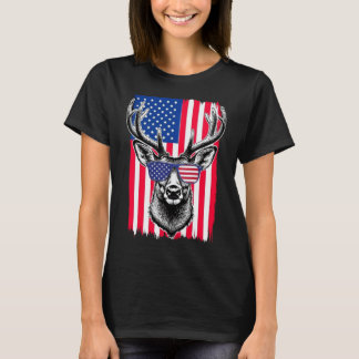 Patriottische herten dragen Amerikaanse vlag zonne T-shirt