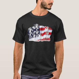 Patriottische Koeien leggen de Amerikaanse vlag me T-shirt