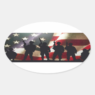 Patriottische militaire soldaat Silhouettes Ovale Sticker
