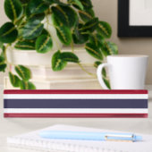 Patriottische naamplaat voor op bureau met de vlag naambordje