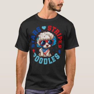 Patriottische poedelhond voor 4 juli viering t-shirt