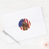 patriottische soldaat met Amerikaanse vlag Ronde Sticker (Envelop)