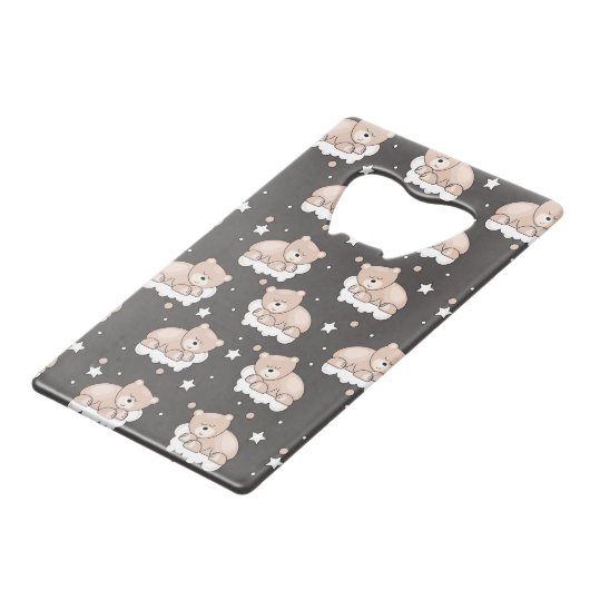 patroon met een klein beer slapen kredietkaart flessenopener (Achterkant Gekanteld)