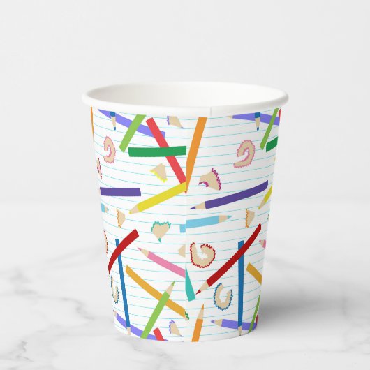 Patroon met gekleurde pennen papieren bekers (Rechts)