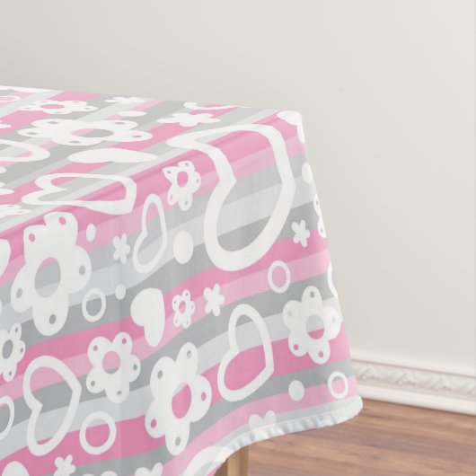 Patroon met hart en bloemen tafelkleed (Voorbeeld)