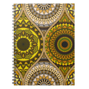 Patroon met mandalas.  decoratieve elementen notitieboek