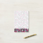patroon met schattige kawaii - doodle katten 3 post-it® notes (Op bureau)