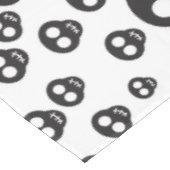 Patroon met zwarte schedels op wit tafelkleed (Gekanteld)