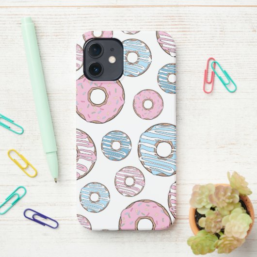 patroon van donuts, roze donuts, blauwe donuts iPhone hoesje (Op bureau)