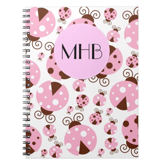 Patroon van ladybugs, roze ladybugs, monogram notitieboek (Voorkant)