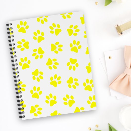 Patroon van poten, hondenpoten, gele poten planner