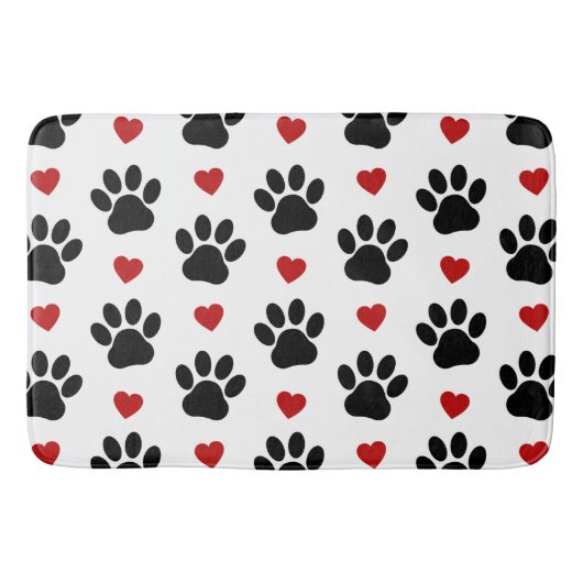 Patroon van poten, reuzenpoten, zwarte poten, rode badmat (Voorkant)