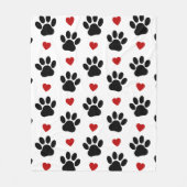 Patroon van poten, reuzenpoten, zwarte poten, rode fleece deken (Voorkant)