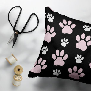 Patroon van poten, roze poten, reuzenpoten, dieren accent kussen