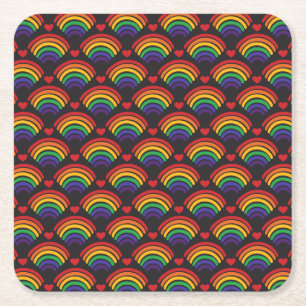 Patroon voor hart en regenbogen vierkante kartonnen onderzetter