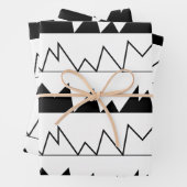Patroon voor zwarte en witte Chevron Stripes Inpakpapier Vel (In situ)