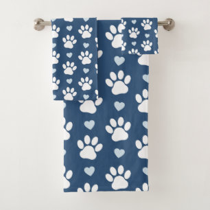 Patrouilles de chiens, traces, pattes d'animaux, c