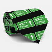 Pattaya Ahead ⚠ Thai Highway Traffic Sign ⚠ Stropdas (Opgerold)