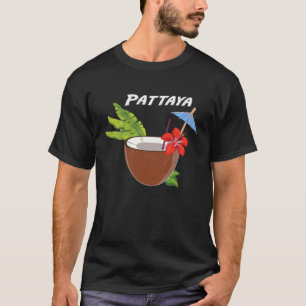 Pattaya Coconut Cocktail bij The Beach Vacation in T-shirt