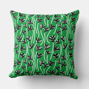 Pattern 210121 - Black, White and Grass Green Kussen