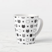 Pattes et faces de chat - Mignonne Mug en latte no (Angle droit)