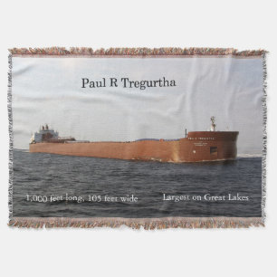 Paul R. Tregurtha jette une couverture