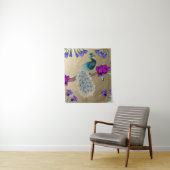 pauw in goud wandkleed (In situ)