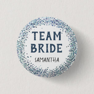 Pauwblauwe Glitter Team Bruid Naam Ronde Button 3,2 Cm