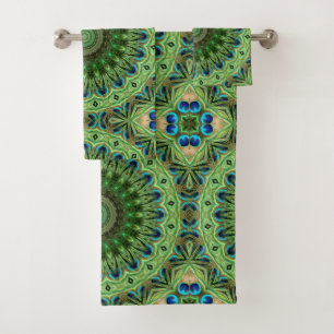 Pauwveer Mandala Smaragd en Blauwe Symmetrie Bad Handdoek