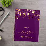 Pavillon d'étoiles d'or violet élégantes nominatio<br><div class="desc">Un arrière - plan chic, féminin, couleur violet foncé, avec des étoiles brillantes en faux or qui coulent, gouttes. Personnalisez et ajoutez une année, une année, un nom et un titre. Un planificateur pour l'organisation de clients d'affaires, pour faire des listes, ou votre vie quotidienne. Le nom est écrit avec...</div>