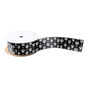 Paw Pattern, Dog Paws, White Paws, Lila Hearts Lint