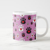 Paw prints met rode harten op roze extra grote beker (Rechts)