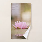 Paysage de fleur de lotus élégant, Zen (Serviette à main)